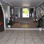 De La Hotel