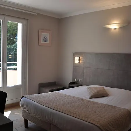 فندق De La لو لا فاندو