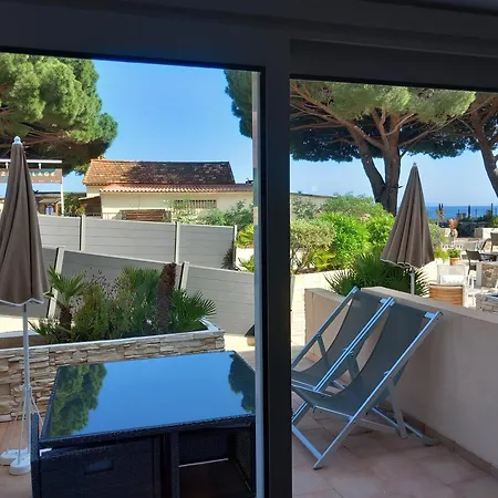 Otel De La Le Lavandou