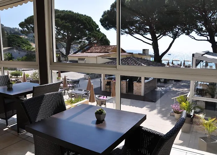 De La Szálloda Le Lavandou